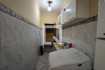 Casa à venda com 250m², 3 quartos e 3 vagasÁrea de Serviço