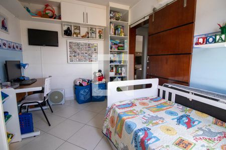 Apartamento à venda com 98m², 3 quartos e 2 vagasQuarto 2
