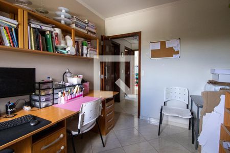 Apartamento à venda com 98m², 3 quartos e 2 vagasQuarto 3