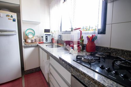 Apartamento à venda com 98m², 3 quartos e 2 vagasCozinha