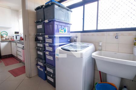 Apartamento à venda com 98m², 3 quartos e 2 vagasÁrea de Serviço