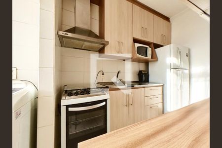 Apartamento à venda com 45m², 2 quartos e 1 vaga Apartamento à venda com 45m², 2 quartos e 1 vagaCozinha