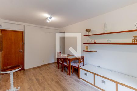 Sala de apartamento para alugar com 2 quartos, 70m² em Botafogo, Rio de Janeiro