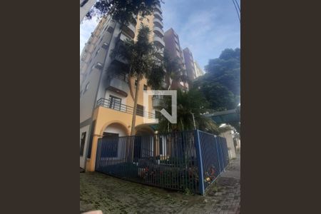 Apartamento para alugar com 37m², 1 quarto e 1 vaga Apartamento para alugar com 37m², 1 quarto e 1 vagaFachada