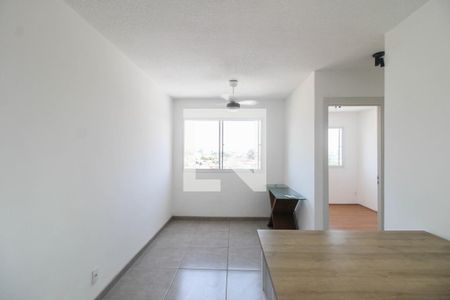 Sala de apartamento para alugar com 2 quartos, 44m² em Parque Rosário, Nova Iguaçu