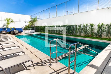 Apartamento à venda com 63m², 2 quartos e 1 vagaÁrea comum - Piscina