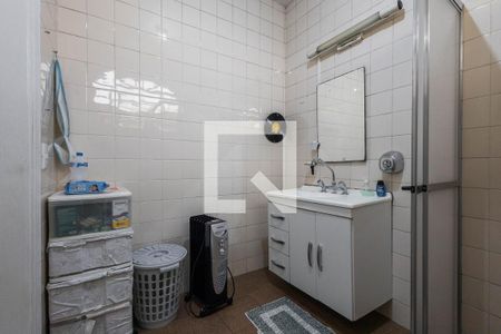 Casa à venda com 330m², 4 quartos e 15 vagasBanheiro da Suíte