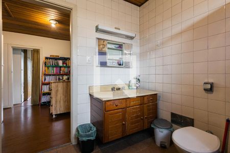 Casa à venda com 330m², 4 quartos e 15 vagasBanheiro