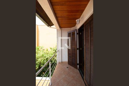 Casa para alugar com 369m², 5 quartos e 3 vagas Casa para alugar com 369m², 5 quartos e 3 vagasSacada