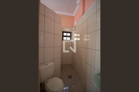 Casa para alugar com 369m², 5 quartos e 3 vagas Casa para alugar com 369m², 5 quartos e 3 vagasBanheiro