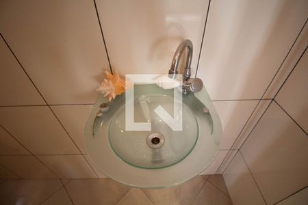 Casa para alugar com 369m², 5 quartos e 3 vagas Casa para alugar com 369m², 5 quartos e 3 vagasBanheiro