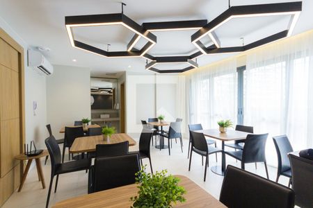Apartamento à venda com 73m², 3 quartos e 1 vaga Apartamento à venda com 73m², 3 quartos e 1 vagaSalão de Festas