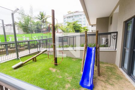 Apartamento à venda com 73m², 3 quartos e 1 vaga Apartamento à venda com 73m², 3 quartos e 1 vagaPlayground