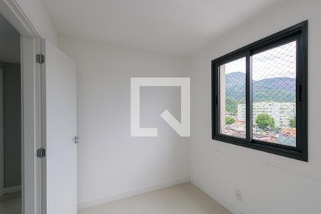 Quarto 1 de apartamento para alugar com 3 quartos, 70m² em Freguesia de Jacarepaguá, Rio de Janeiro