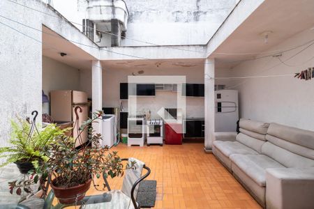 Casa à venda com 126m², 3 quartos e 1 vaga Casa à venda com 126m², 3 quartos e 1 vagaQuintal e Área de Serviço