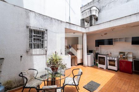 Casa à venda com 126m², 3 quartos e 1 vaga Casa à venda com 126m², 3 quartos e 1 vagaQuintal e Área de Serviço