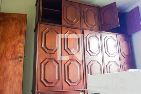 Casa à venda com 380m², 4 quartos e 5 vagas Casa à venda com 380m², 4 quartos e 5 vagasSuíte 1