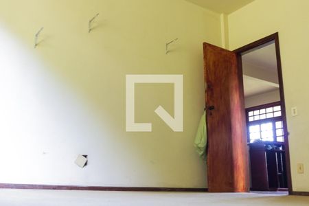 Casa à venda com 380m², 4 quartos e 5 vagas Casa à venda com 380m², 4 quartos e 5 vagasQuarto 1