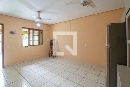 Sala/Cozinha de casa à venda com 2 quartos, 57m² em Estância Velha, Canoas
