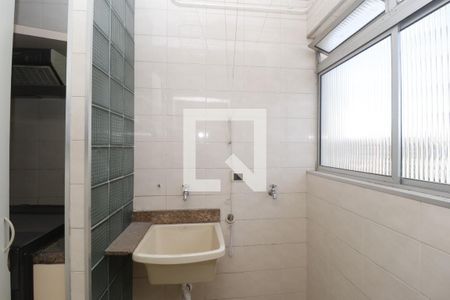Apartamento à venda com 63m², 2 quartos e 1 vagaÁrea de Serviço