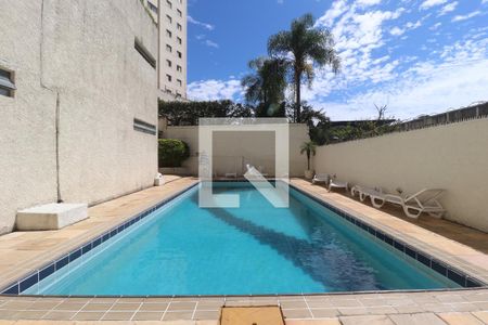 Apartamento à venda com 63m², 2 quartos e 1 vagaÁrea comum - Piscina