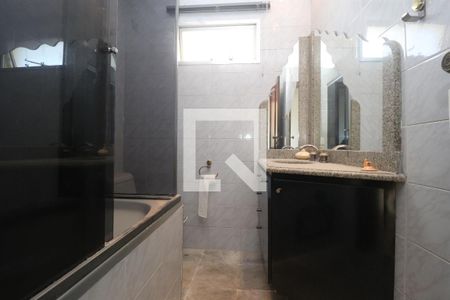 Apartamento à venda com 63m², 2 quartos e 1 vagaBanheiro Social