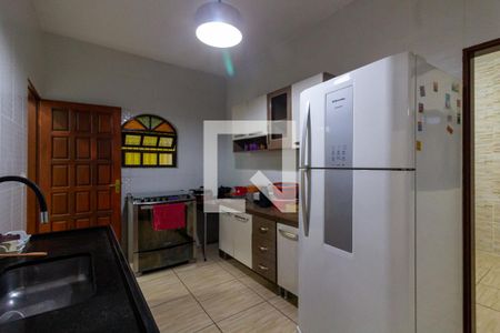 Casa para alugar com 200m², 2 quartos e 4 vagasCozinha