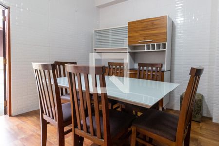 Detalhe da sala de casa para alugar com 2 quartos, 200m² em Mirim, Praia Grande