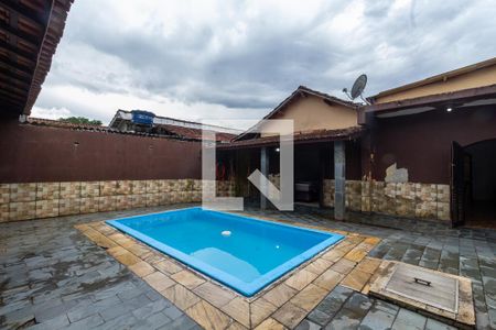 Casa para alugar com 200m², 2 quartos e 4 vagasPiscina