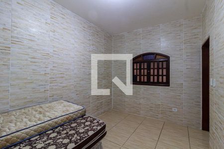 Quarto de casa para alugar com 2 quartos, 200m² em Mirim, Praia Grande