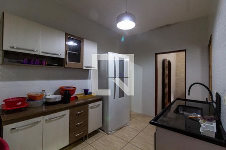 Casa para alugar com 200m², 2 quartos e 4 vagasCozinha