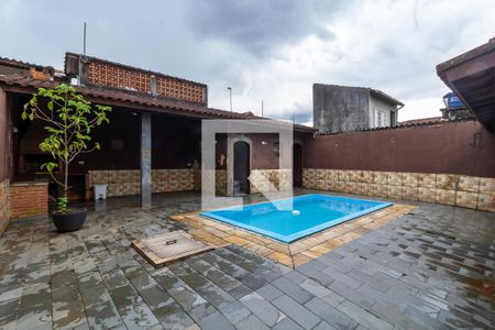 Casa para alugar com 200m², 2 quartos e 4 vagasPiscina