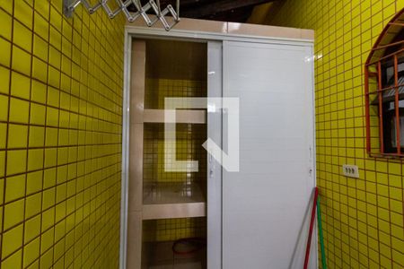 Casa para alugar com 200m², 2 quartos e 4 vagasDetalhe da área de serviço