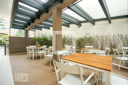 Apartamento à venda com 62m², 2 quartos e 1 vaga Apartamento à venda com 62m², 2 quartos e 1 vagaÁrea comum - Churrasqueira