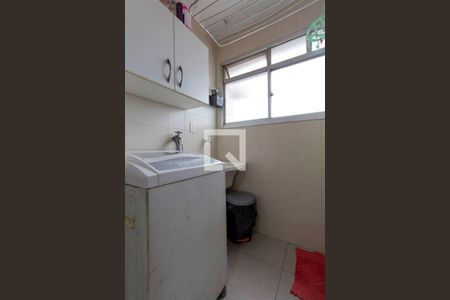 Apartamento à venda com 70m², 2 quartos e 1 vagaÁrea de Serviço