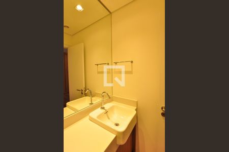 Apartamento à venda com 99m², 2 quartos e 1 vagaLavabo