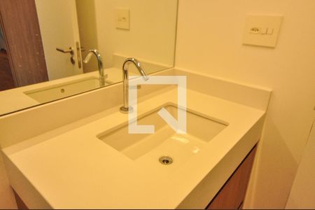 Apartamento à venda com 99m², 2 quartos e 1 vagaBanheiro do Quarto 1