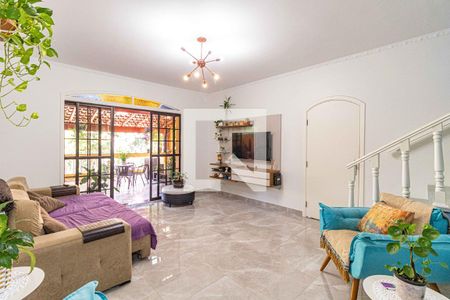 Sala de casa à venda com 3 quartos, 185m² em Jardim das Vertentes, São Paulo