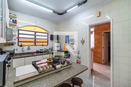 Casa à venda com 185m², 3 quartos e 2 vagas Casa à venda com 185m², 3 quartos e 2 vagasCozinha