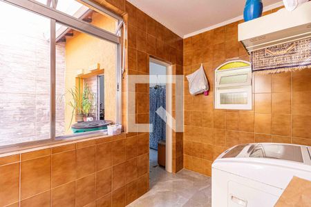 Casa à venda com 185m², 3 quartos e 2 vagas Casa à venda com 185m², 3 quartos e 2 vagasLavanderia