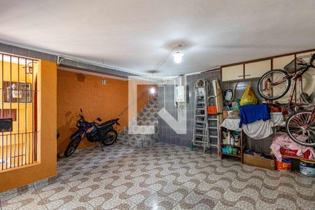 Casa à venda com 185m², 3 quartos e 2 vagas Casa à venda com 185m², 3 quartos e 2 vagasGaragem