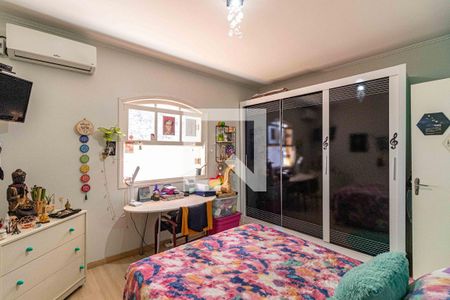 Casa à venda com 185m², 3 quartos e 2 vagas Casa à venda com 185m², 3 quartos e 2 vagasQuarto 2