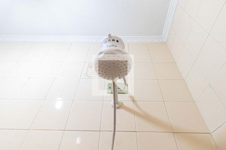 Casa à venda com 185m², 3 quartos e 2 vagas Casa à venda com 185m², 3 quartos e 2 vagasQuarto fundos - Banheiro