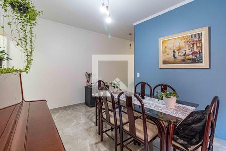 Casa à venda com 185m², 3 quartos e 2 vagas Casa à venda com 185m², 3 quartos e 2 vagasSala de jantar