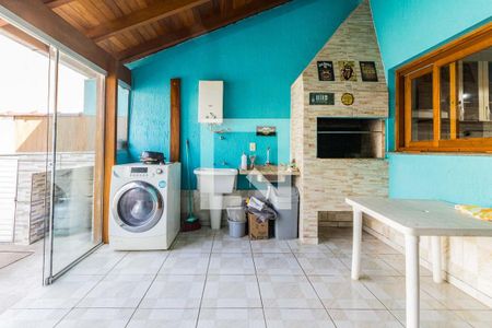 Area de Serviço de casa para alugar com 2 quartos, 100m² em Hípica, Porto Alegre