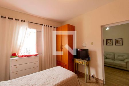 Quarto 1 de casa para alugar com 2 quartos, 150m² em Vila Laís, São Paulo