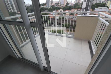 Sacada de apartamento à venda com 2 quartos, 55m² em Parada Inglesa, São Paulo