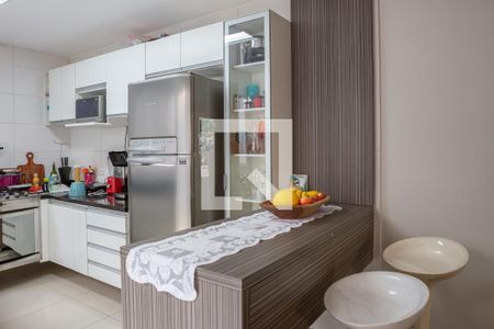 Casa à venda com 240m², 3 quartos e 2 vagas Casa à venda com 240m², 3 quartos e 2 vagasCozinha