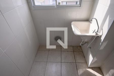 Apartamento à venda com 44m², 2 quartos e 1 vaga Apartamento à venda com 44m², 2 quartos e 1 vagaÁrea de Serviço