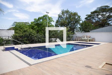 Apartamento à venda com 44m², 2 quartos e 1 vaga Apartamento à venda com 44m², 2 quartos e 1 vagaÁrea comum - Piscina